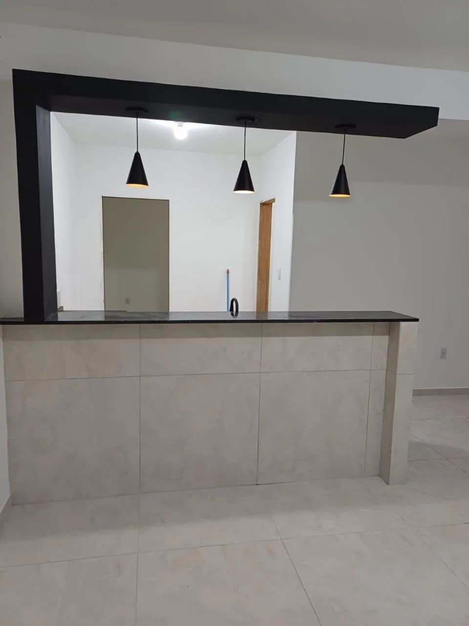 Alugo casa nova 