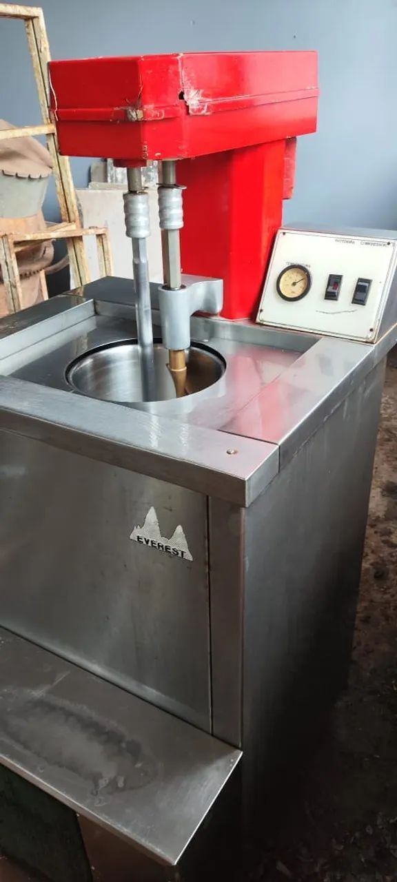 MAQUINA DE SORVETE ARTESANAL - EVEREST