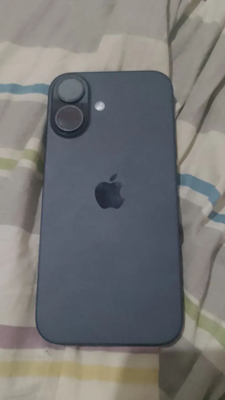 IPhone 16 256G NOVO BAT 100%
