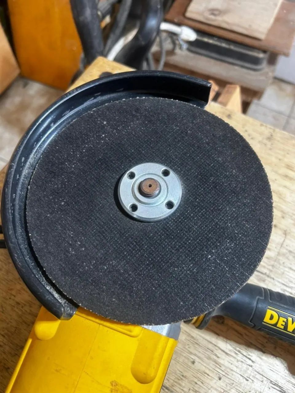 Esmerilhadeira Angular DWE497-B2 DeWalt