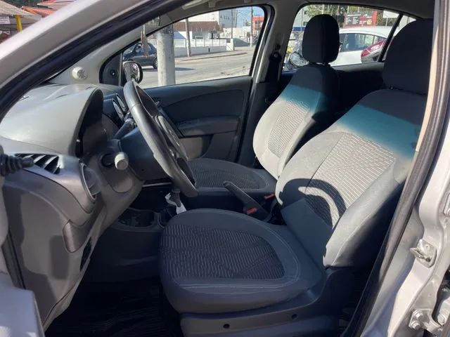 Fiat Palio Attractive 1.0 EVO Fire Flex 8V 5P 2014 - Foto 2