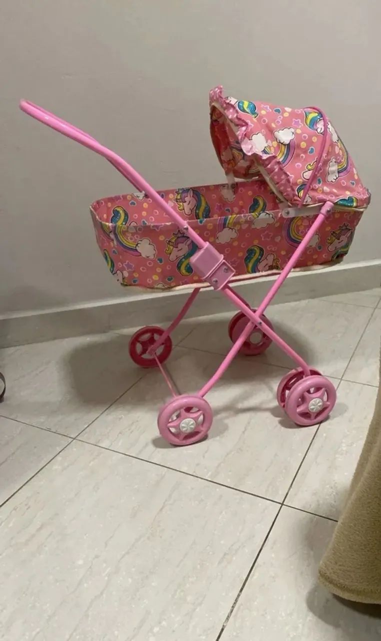 Carrinho de boneca - Criança 
