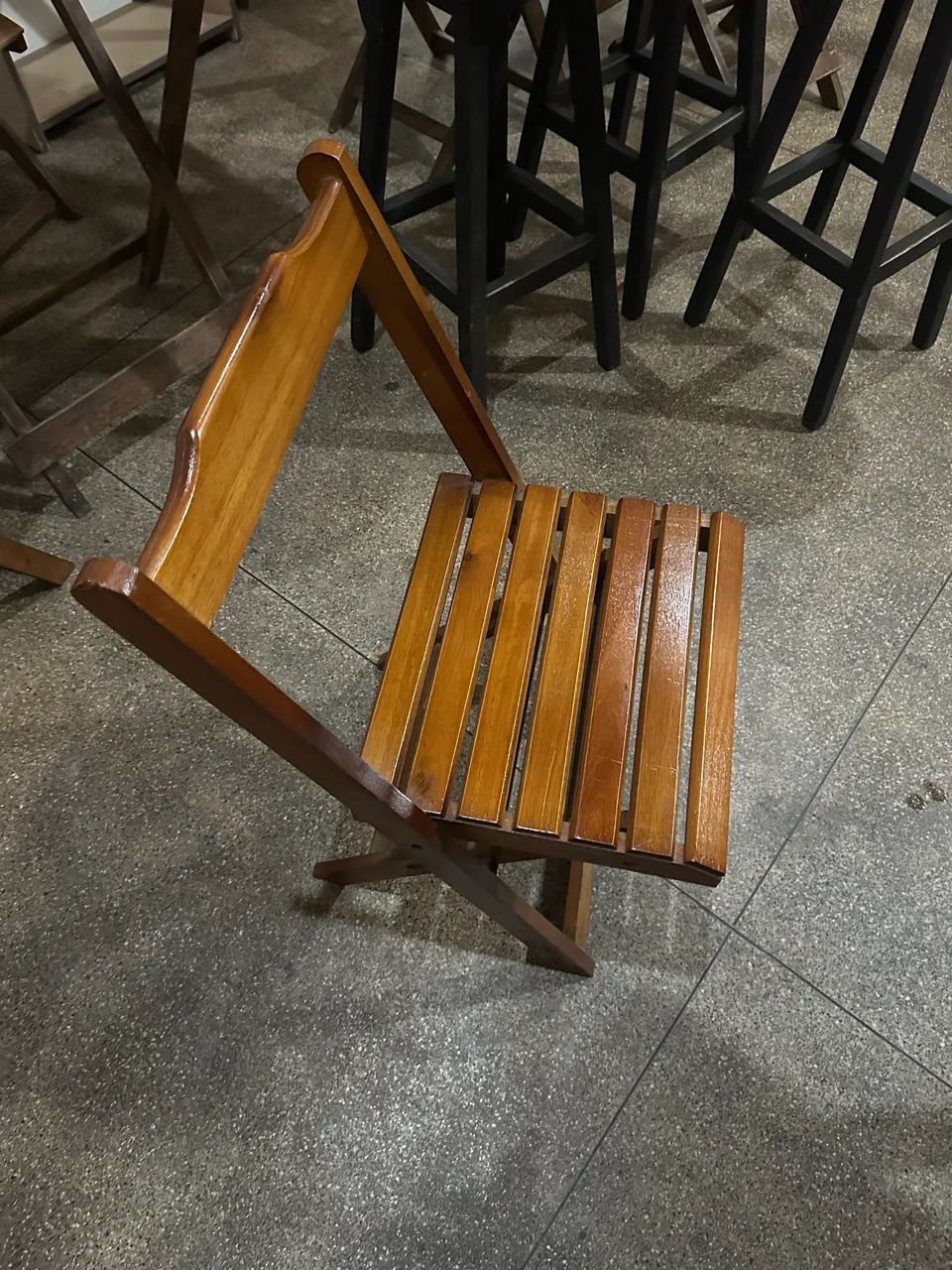 VENDE-SE MESAS DE MADEIRA - Foto 3
