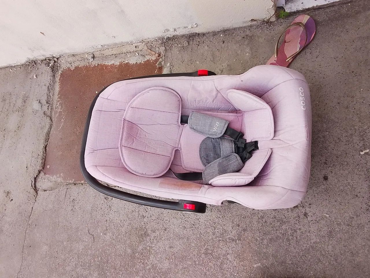 carrinho de bebê e bebê conforto  - Foto 3