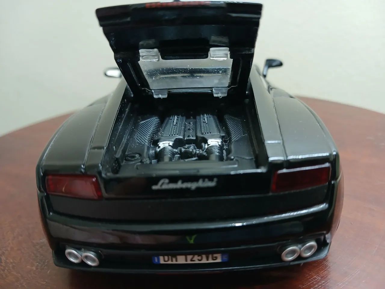 MINIATURAS LAMBORGHINI GALLARDO LP560-4 e DODGE VIPER - Foto 3