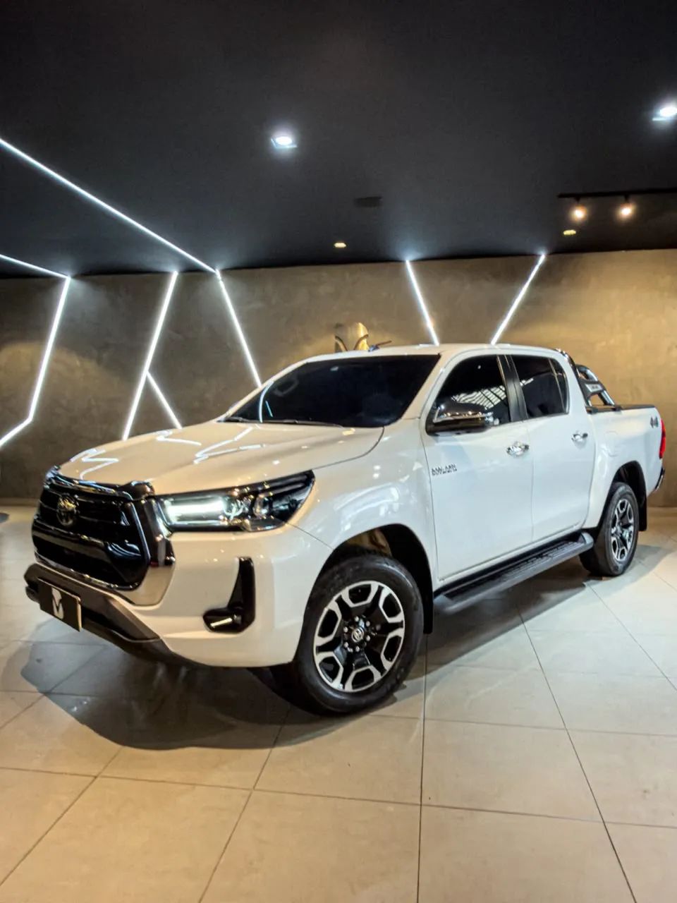 Toyota Hilux CD 4X4 2.8 DIESEL AUT. 2023