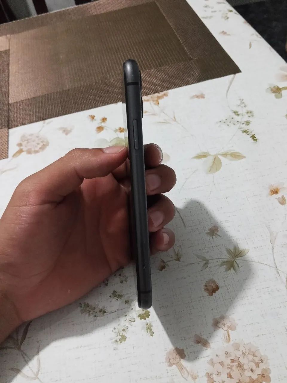 Vende-se iPhone 11 64g - Foto 3