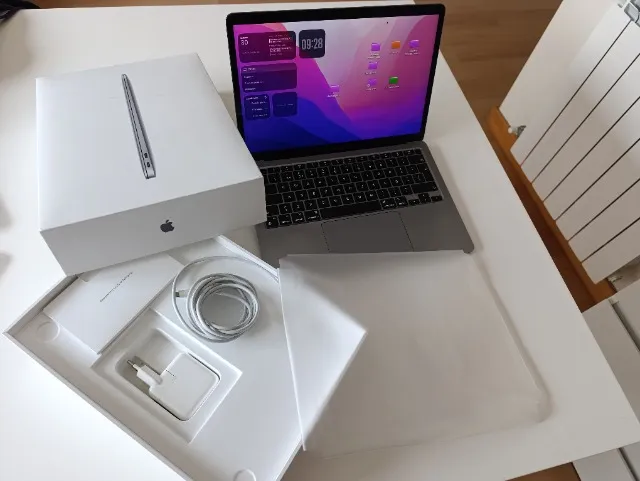 MacBook Air Apple M1 16GB Flash 256GB - bateria 125 ciclos