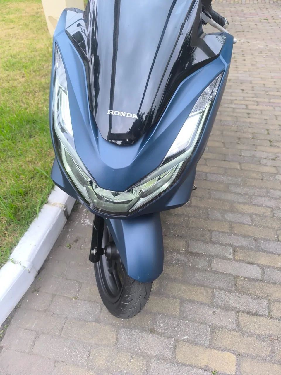 PCX DLX 17.999 - Foto 2