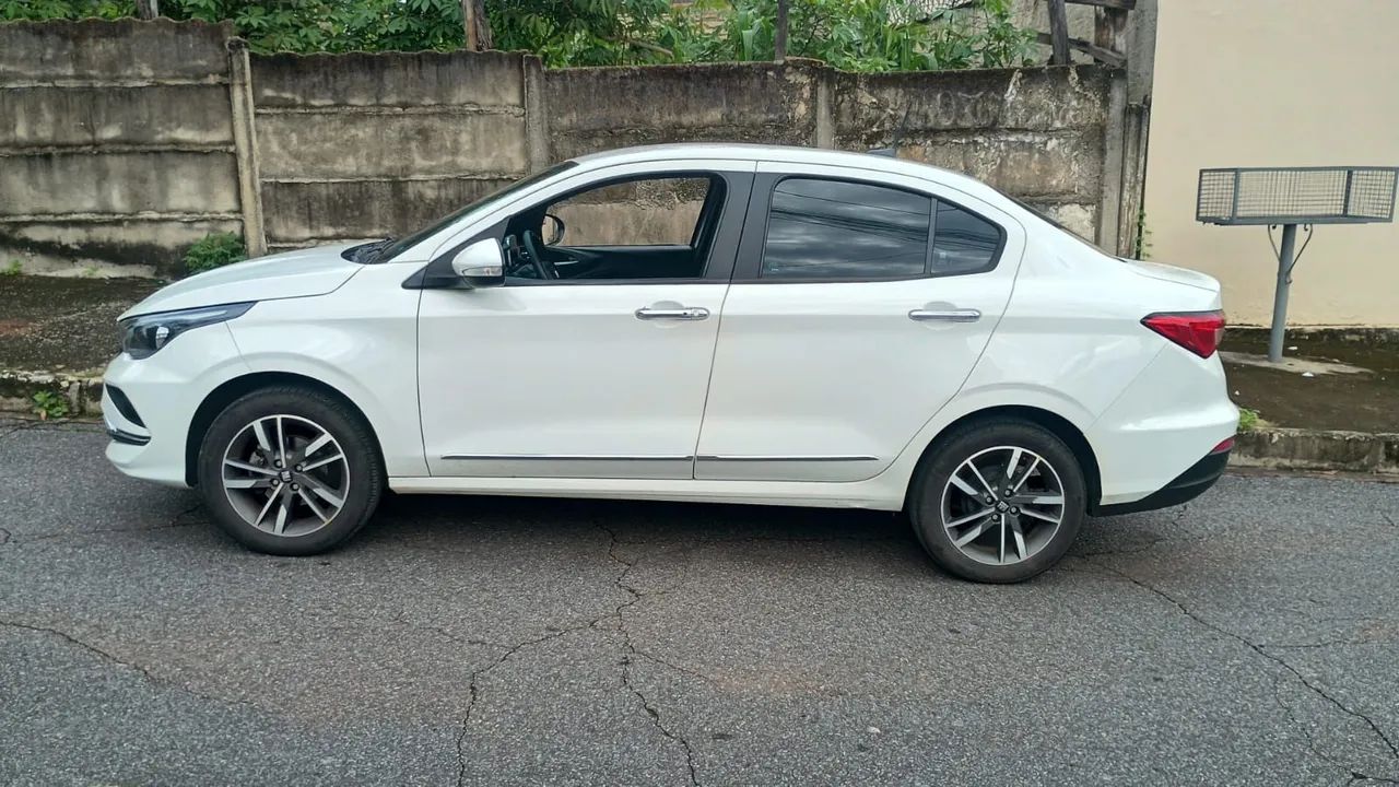 Fiat Cronos Precision 1.3 16V Flex Aut. 2025 - Foto 3