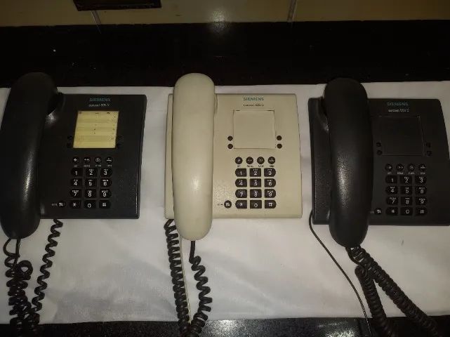 lote com 10 aparelhos telefonicos