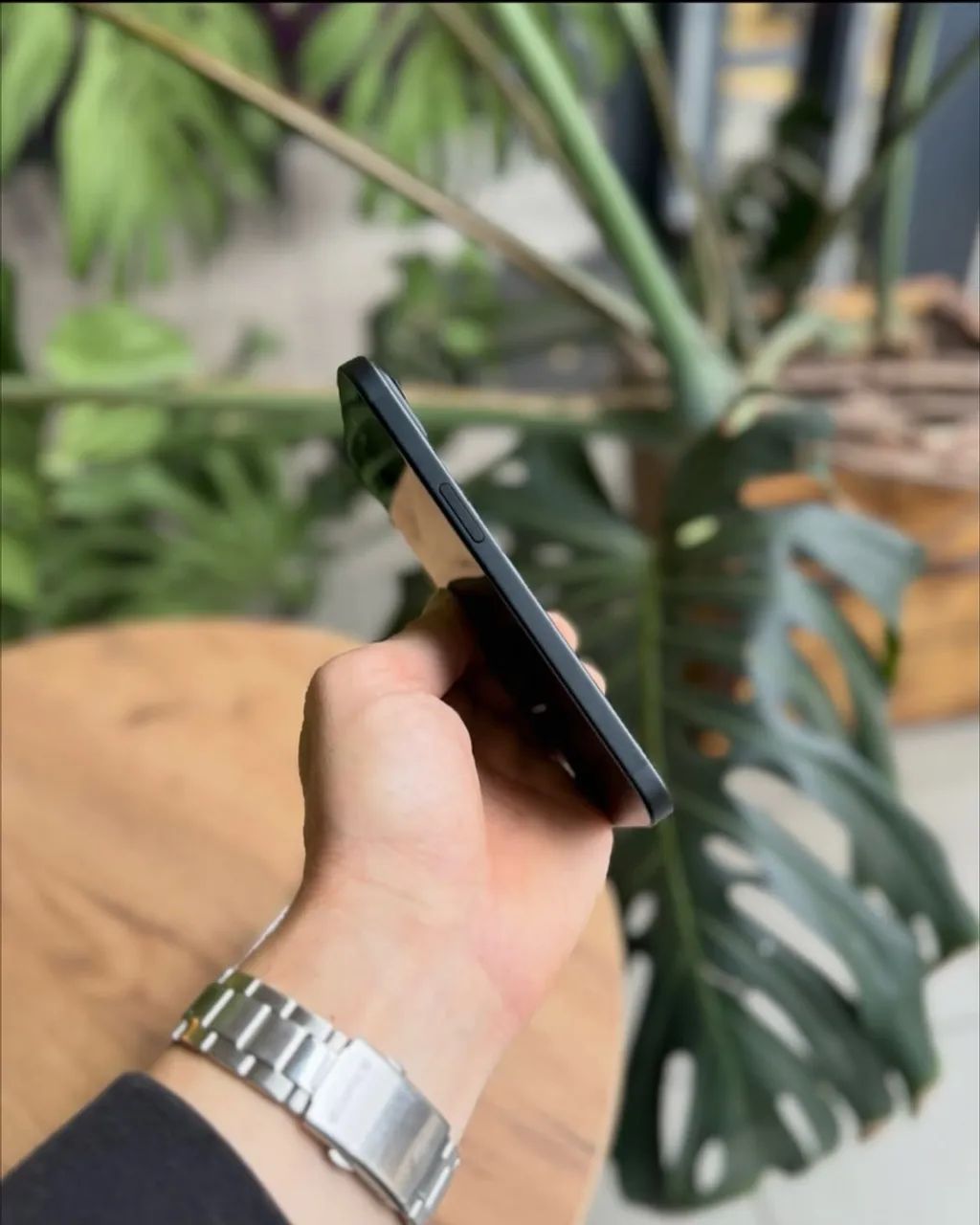 iPhone 15 Preto - 128gb - Foto 5