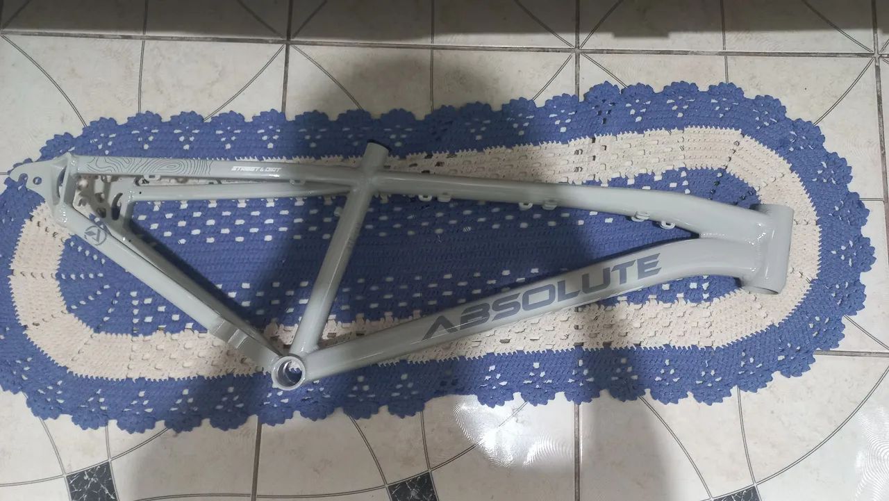 Quadro absolute brutos aro 26 novo 