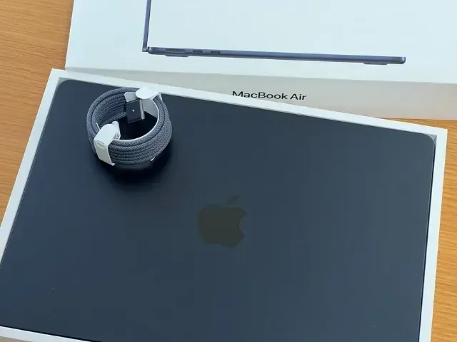 MacBook Air M5 16GB RAM 512GB SSD 13'' Midnight - Notebooks