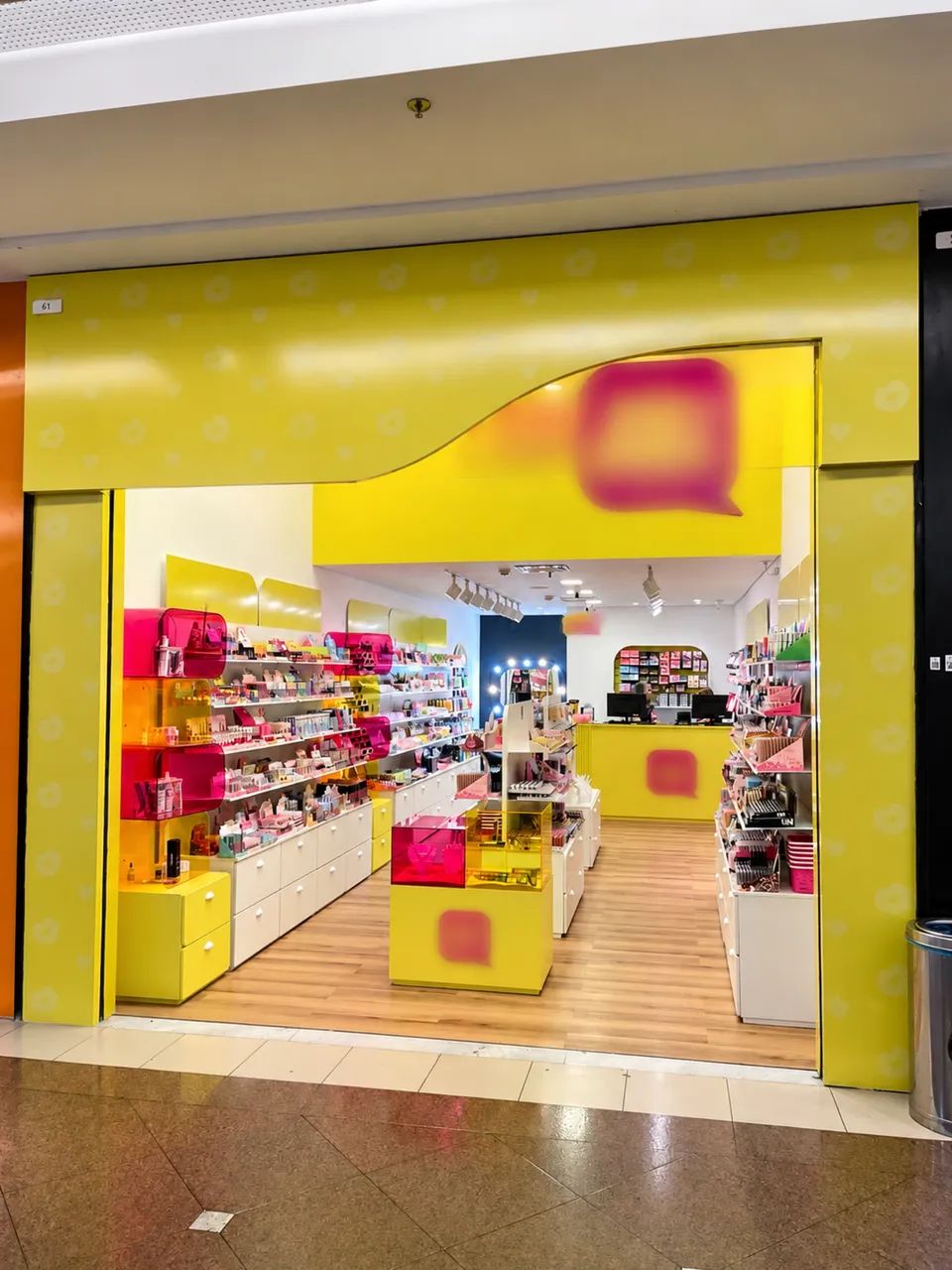 LOJA DE MAQUIAGEM PRONTA OPORTUNIDADE COMERCIAL