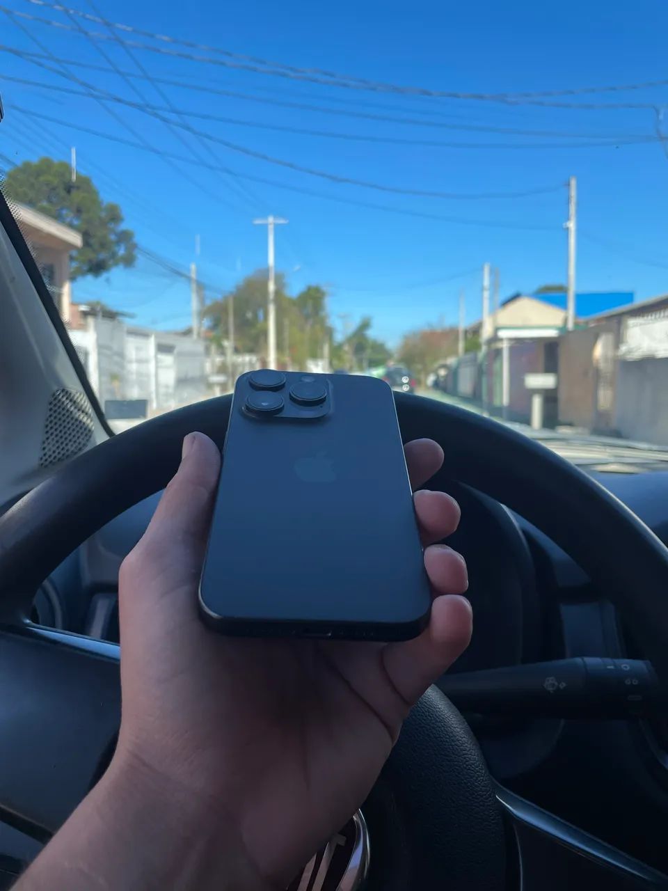 iPhone 15 Pro - 128gb - Foto 3