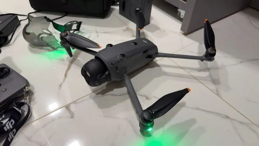 DJI Mavic 4 Pro 512GB Creator Combo RC Pro 2 completo na caixa com nota fiscal