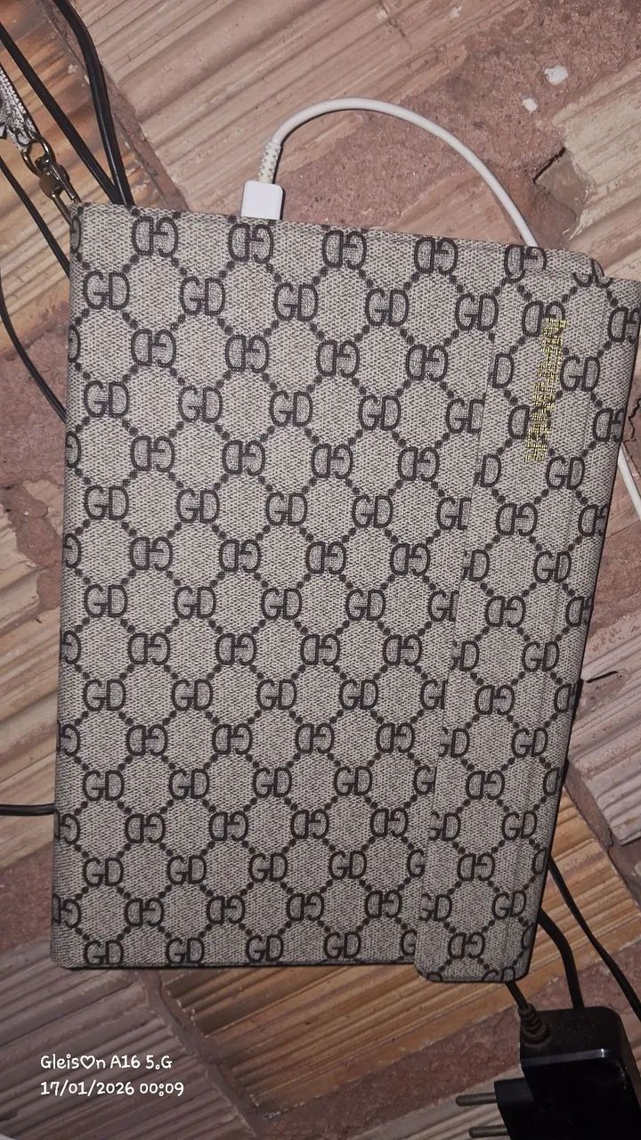 Tablet Android Novo, ele foi 1100 e quero vender de R$800 até R$700  - Foto 2