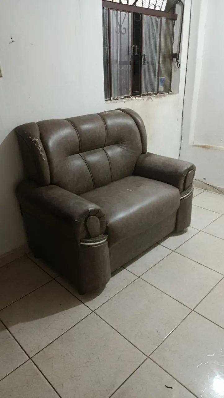 Sofá de couro