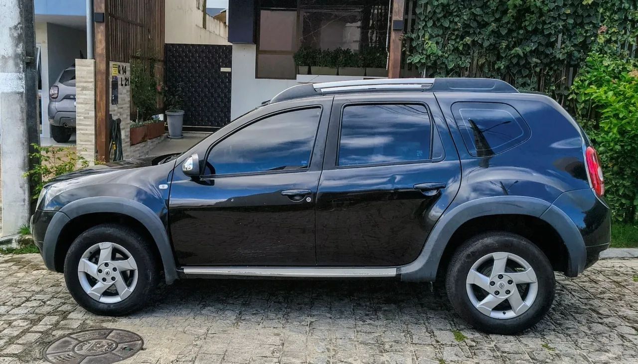 Renault Duster Dynamique 2.0 Hi-flex 16V Aut. 2014