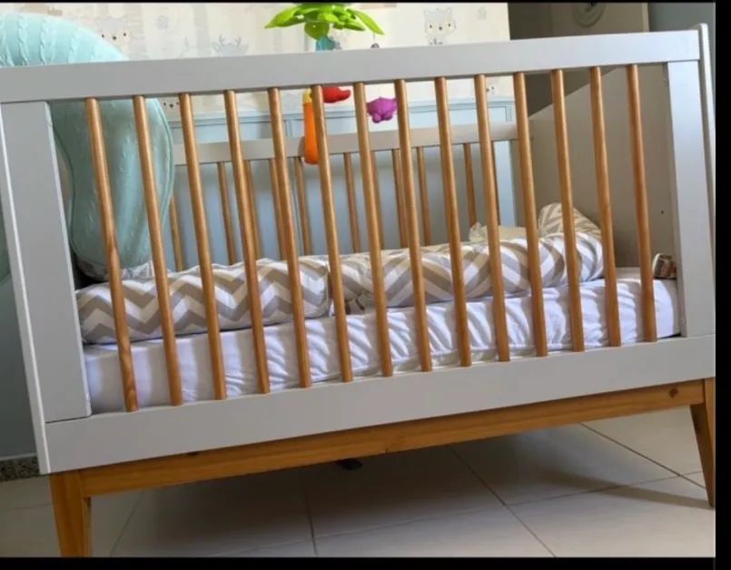 Berço que vira caminha 