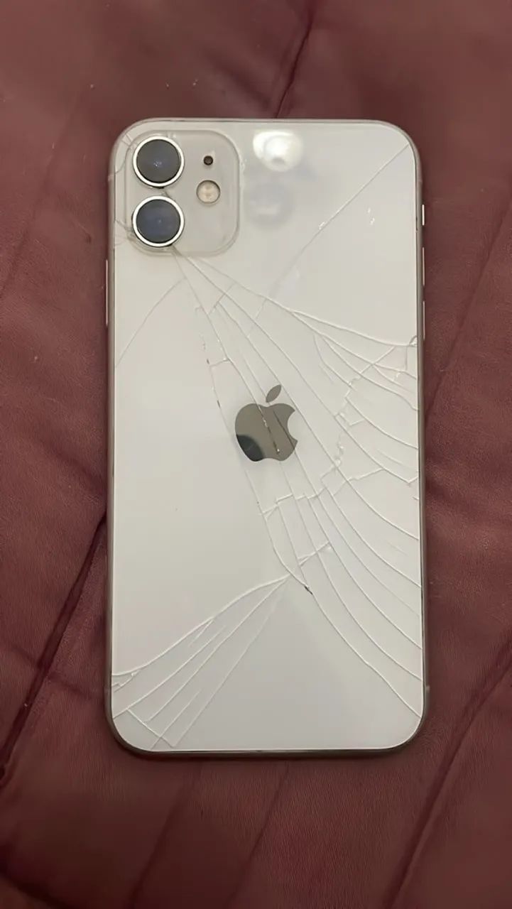 Iphone 11 64GB - Foto 2