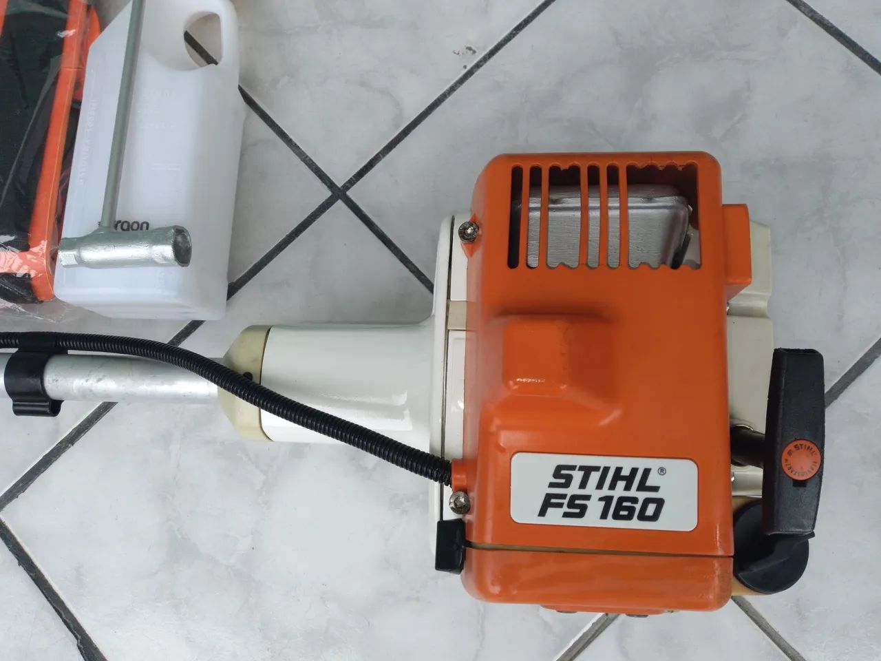 ROÇADEIRA STIHL FS 160 (ORIGINAL) - Jardinagem e Plantas - Badu ...