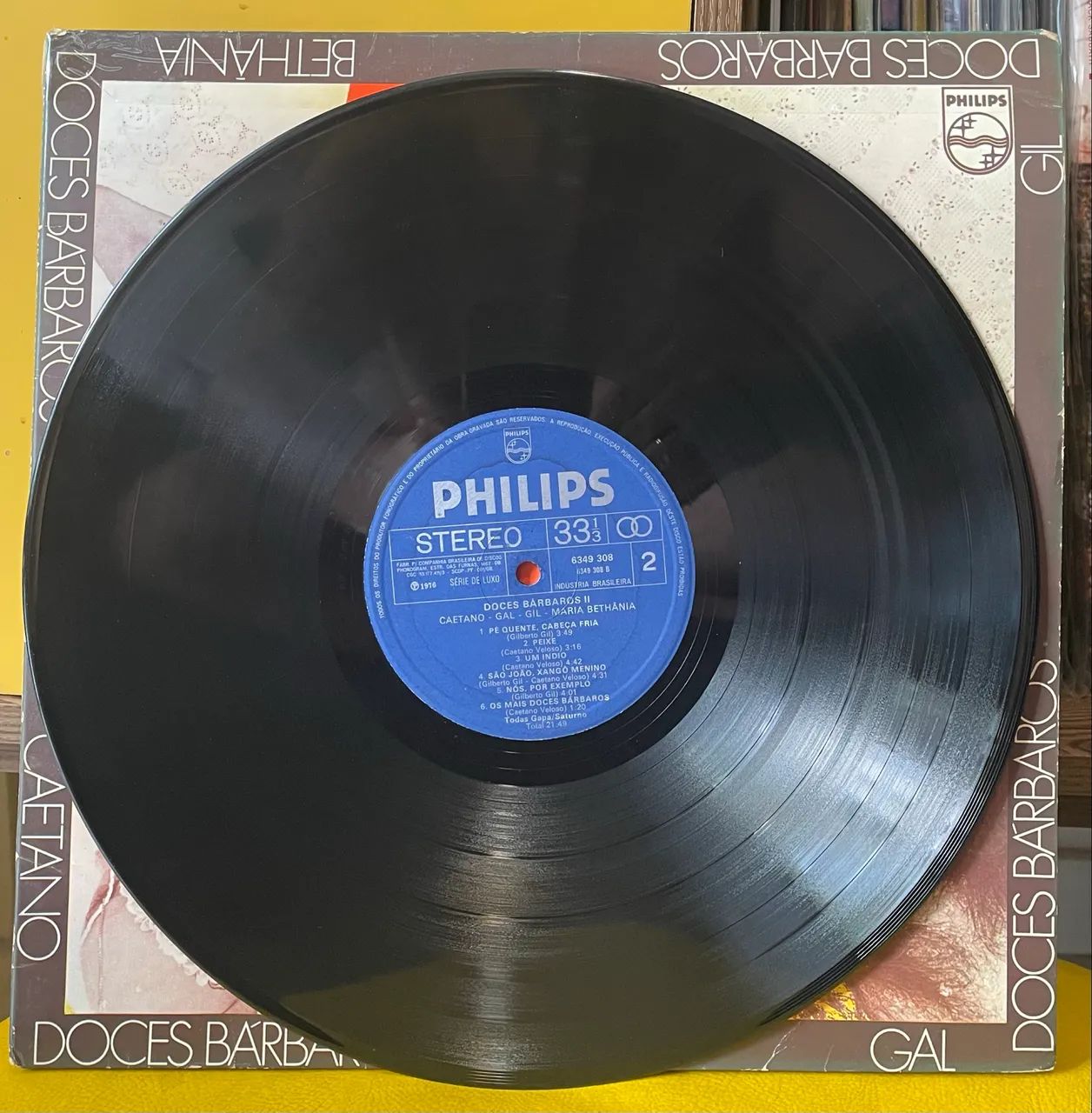 Vinil Doces Bárbaros - duplo - original de época.  - Foto 2