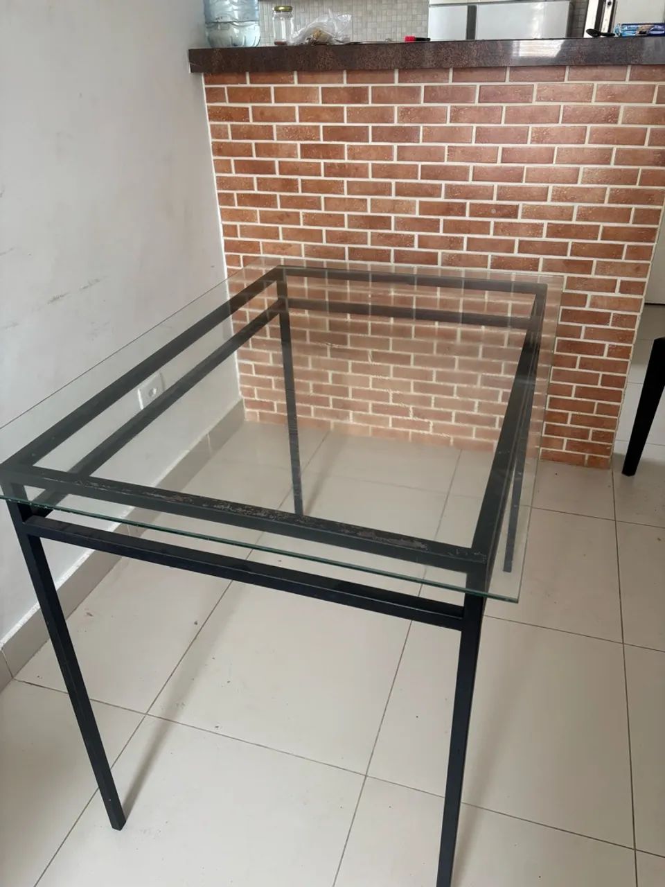 Mesa com 4 Cadeiras em Bom Estado 300 - Foto 2