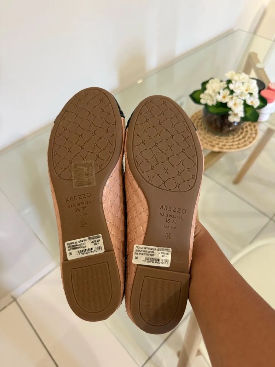 VENDO SAPATILHA AREZZO NOVA - Foto 2