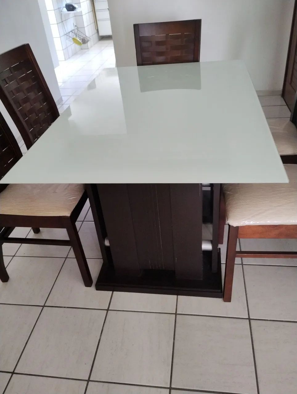 Mesa de jantar com 6 cadeiras - Foto 2
