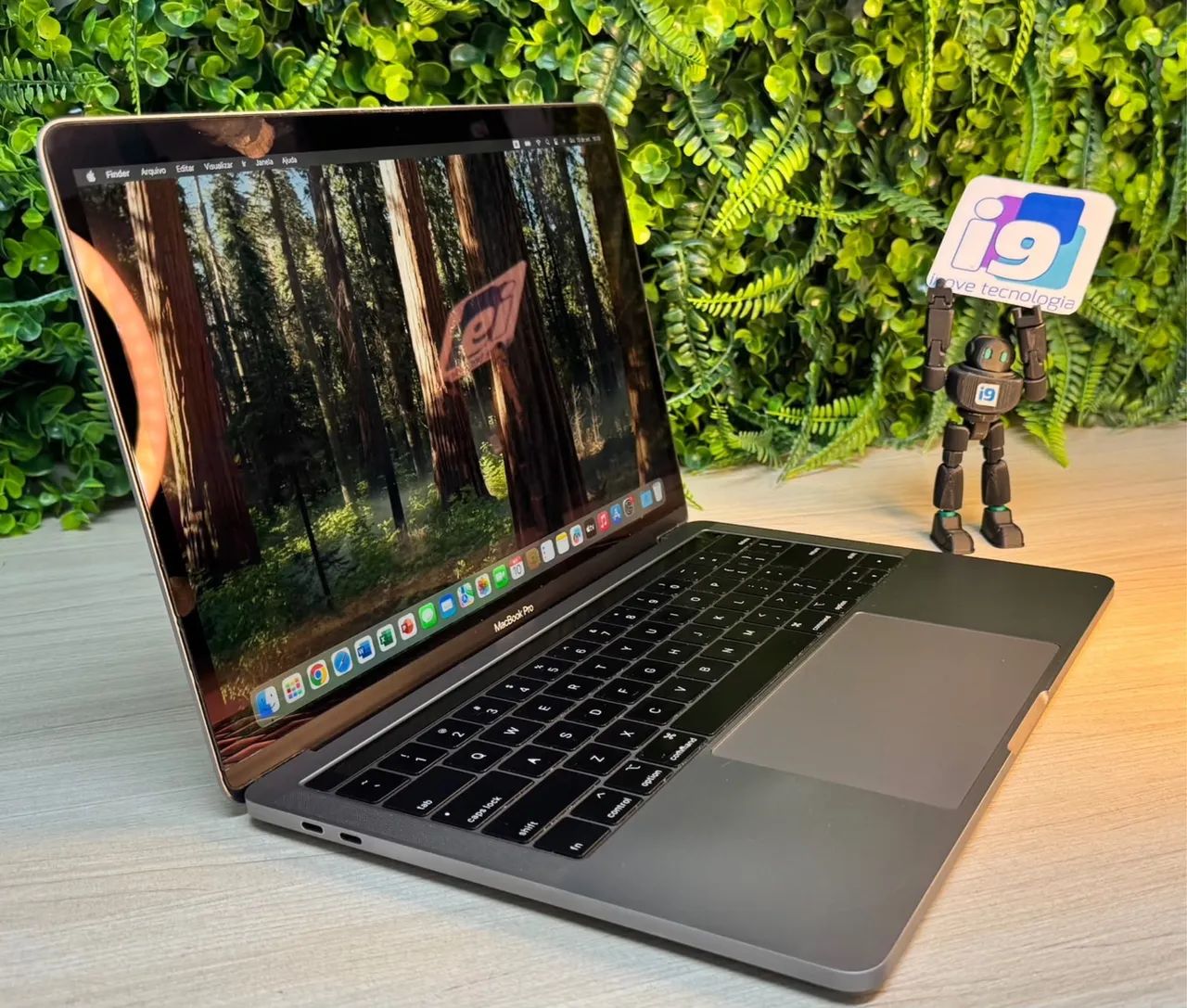 MacBook Pro 2019 13インチ A1989 16GB 1TB 箱有 MacBook Pro 2019 A1989 Intel Core i7 Quad core 16GB DDR3 1TB SSD