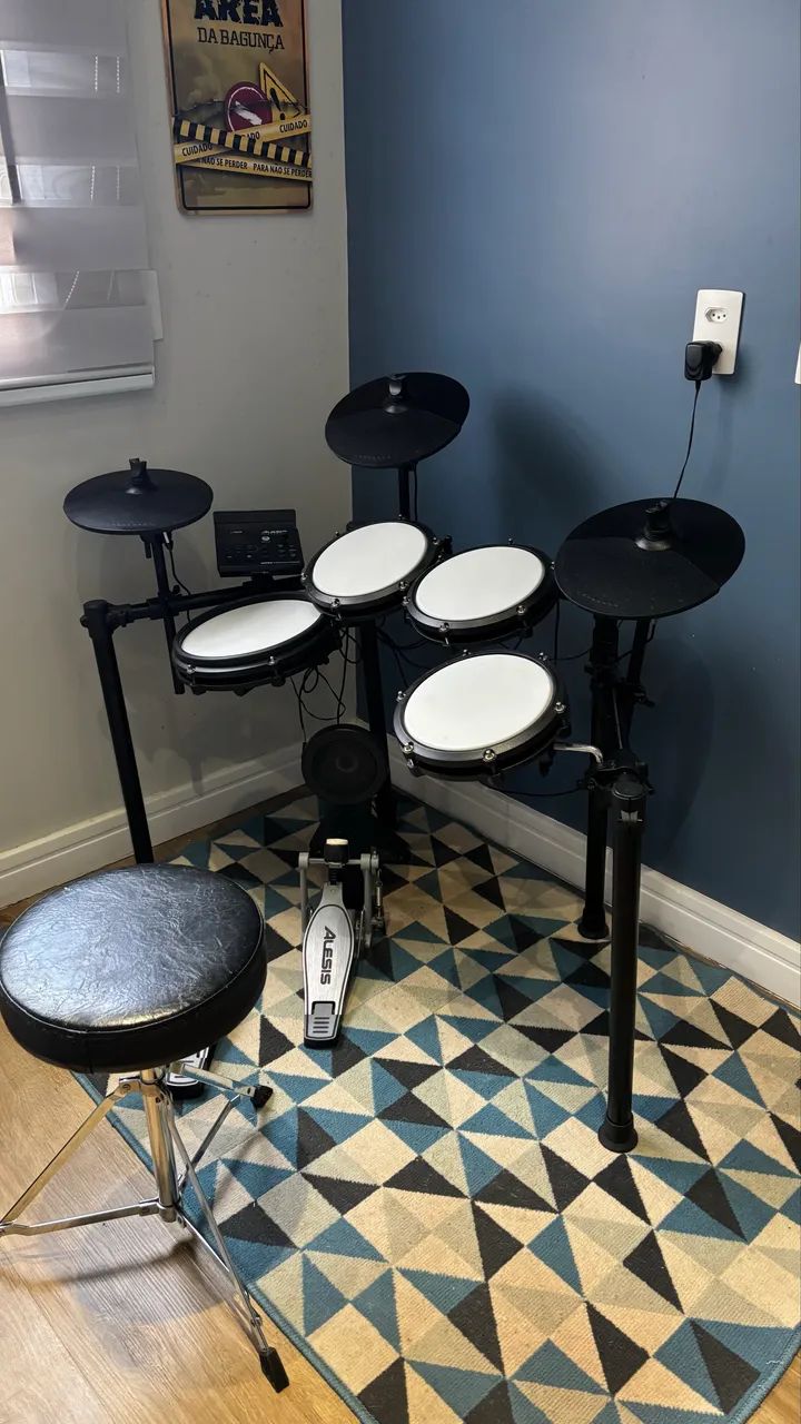 Alesis Nitro Max Completa | Bateria Eletrônica Mesh | Bluetooth