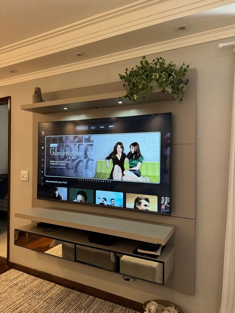 Painel de TV com Led e espelhado  - Foto 2