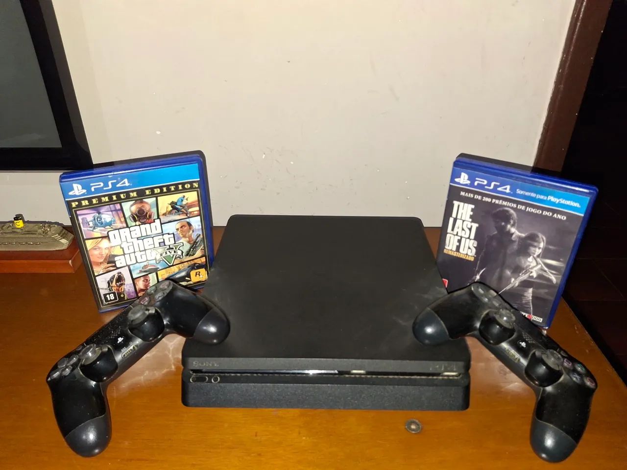 Ps4 slim 