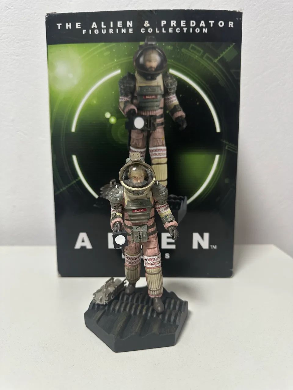 Eaglemoss Alien Dallas