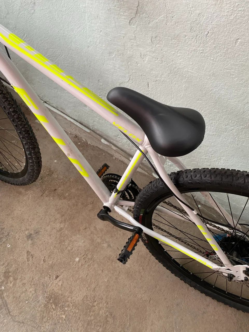 Bicicleta semi nova  - Foto 5