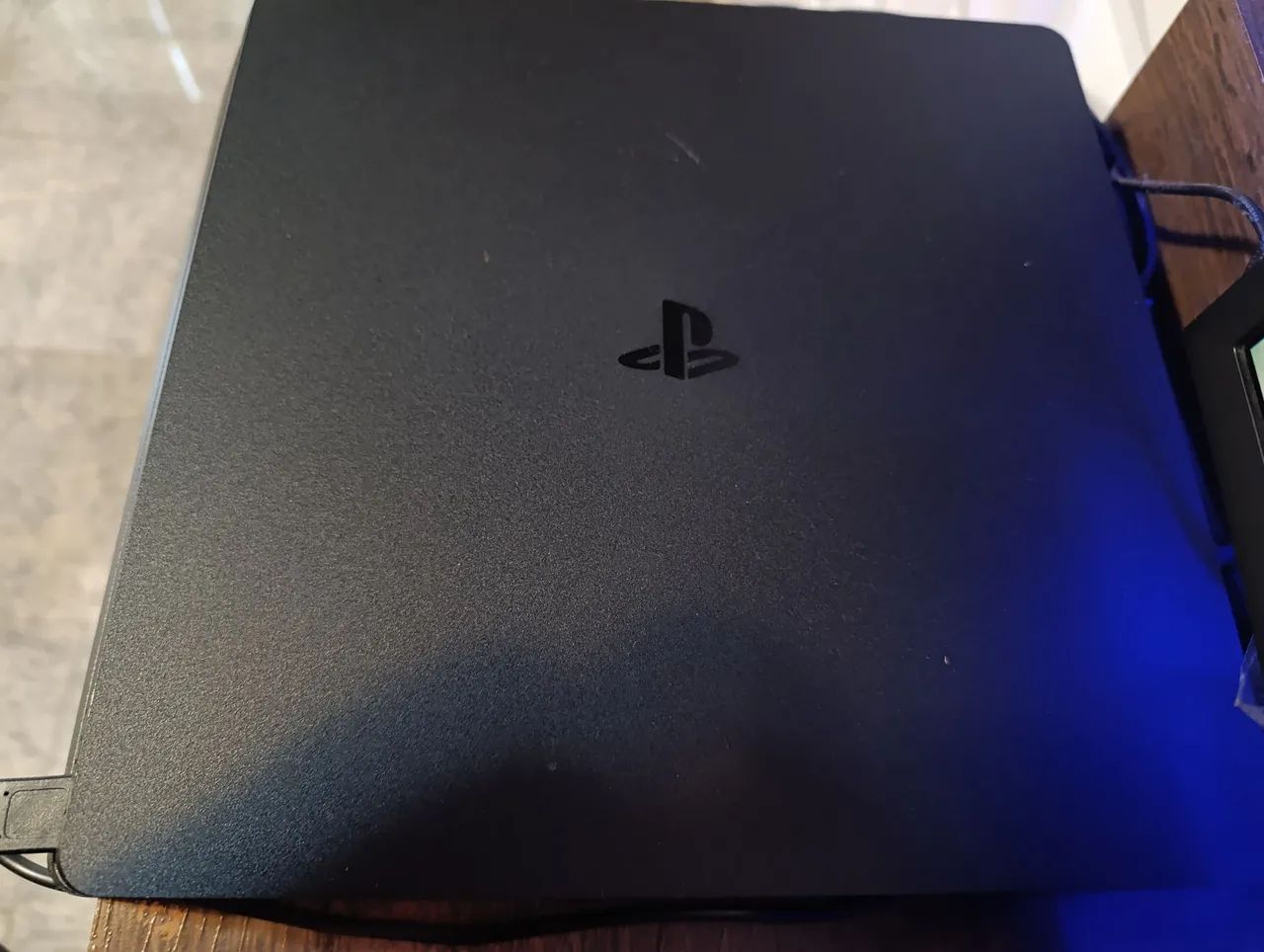 Playstation 4 slim 1tb - Foto 3