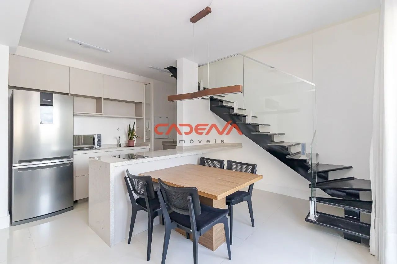 Apartamento Duplex com 1 quarto e 1 vaga para aluguel no Batel - Foto 4