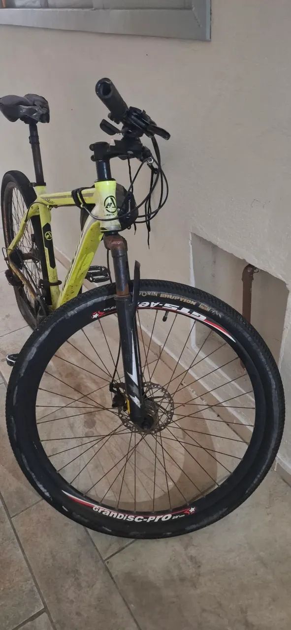 BIKE ABSOLUTE ARO 29 