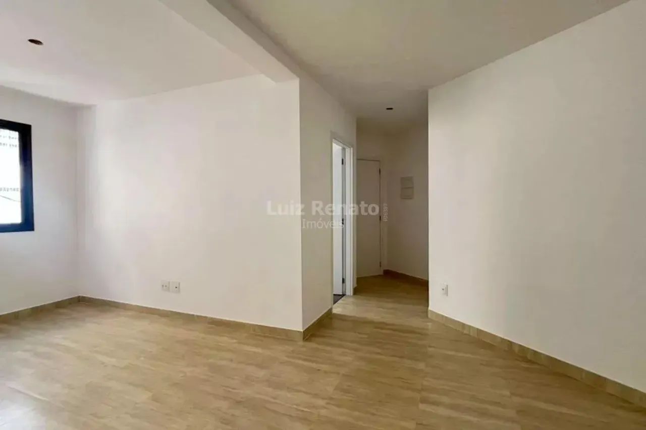Apartamento à venda no bairro Serra