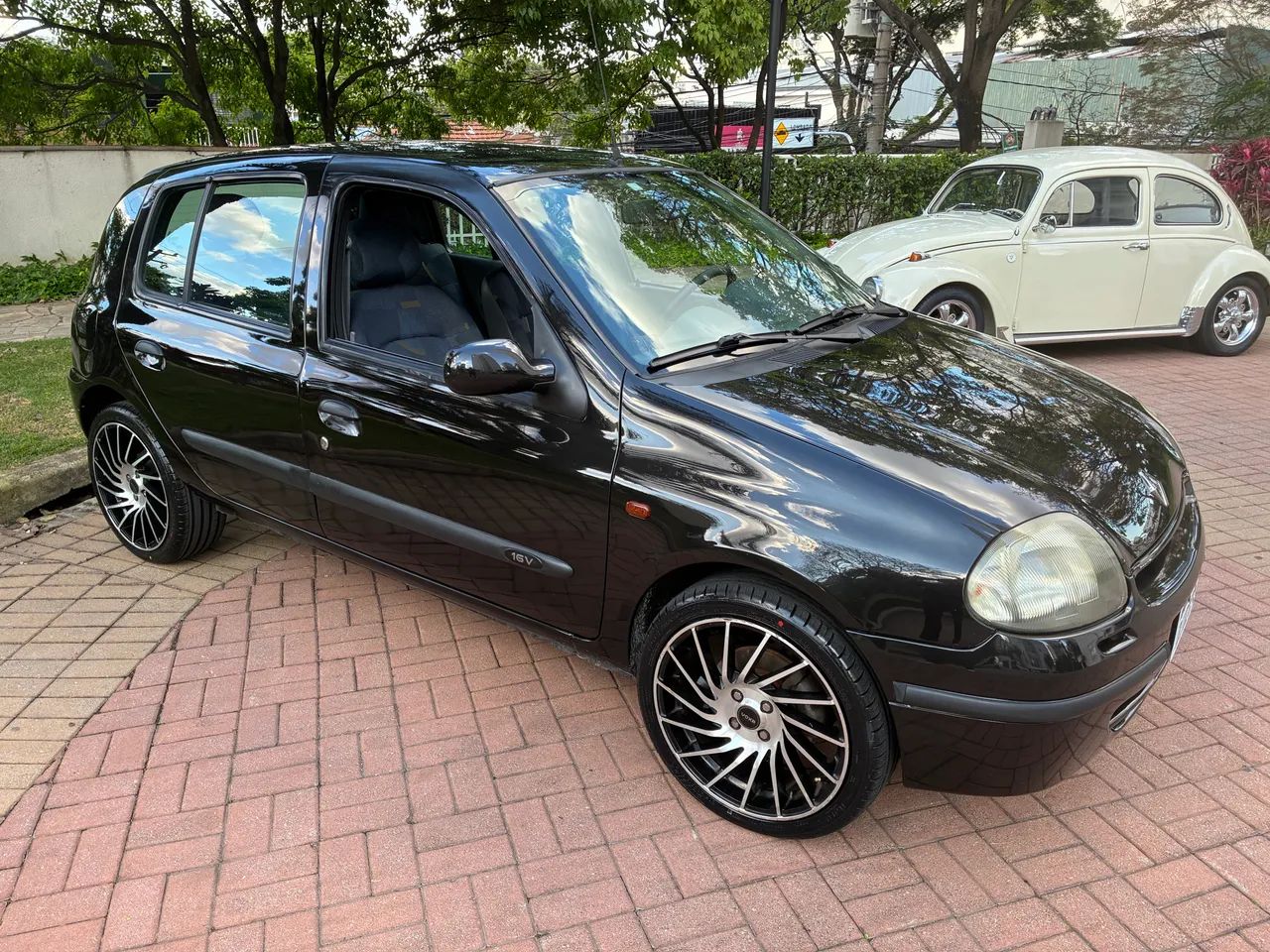 Renault Clio RN/ Expression 1.6 16V 5P 2002