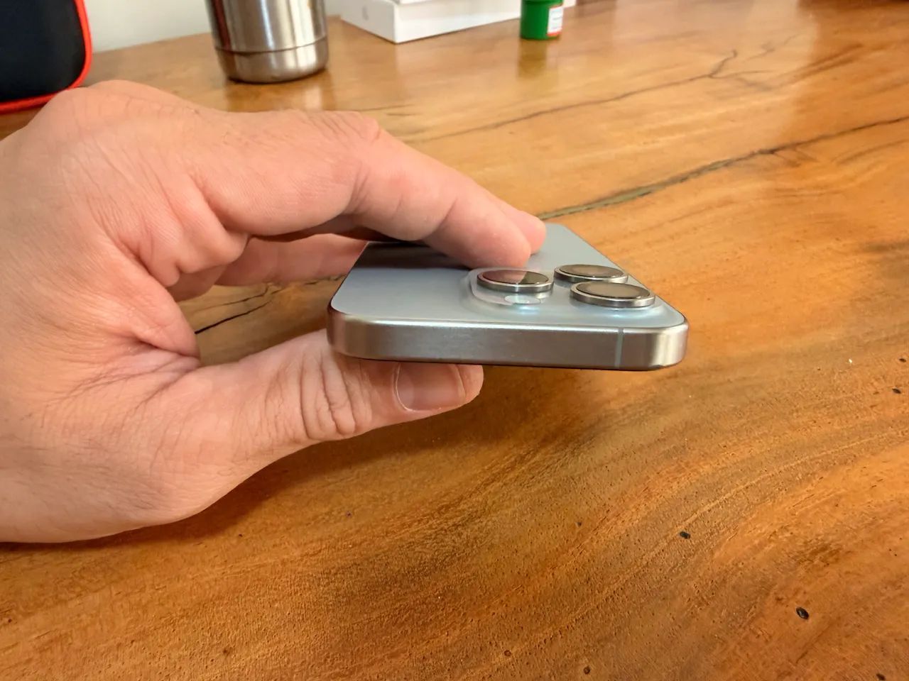 iPhone 15 Pro  - Foto 2