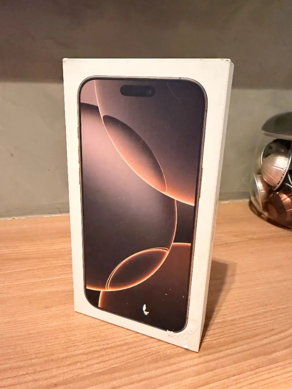 Caixa vazia iPhone 16 Pro Max ? Desert Titanium 1TB - Foto 3