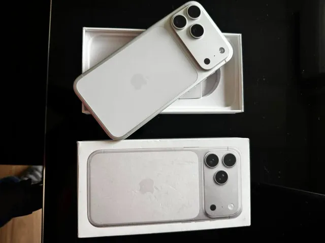 iPhone 17 pro Max 256gb Azul | Silver | Laranja - Celulares e