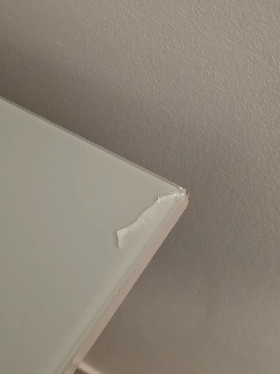Mesa com 4 cadeiras e tampo com vidro* - Foto 3