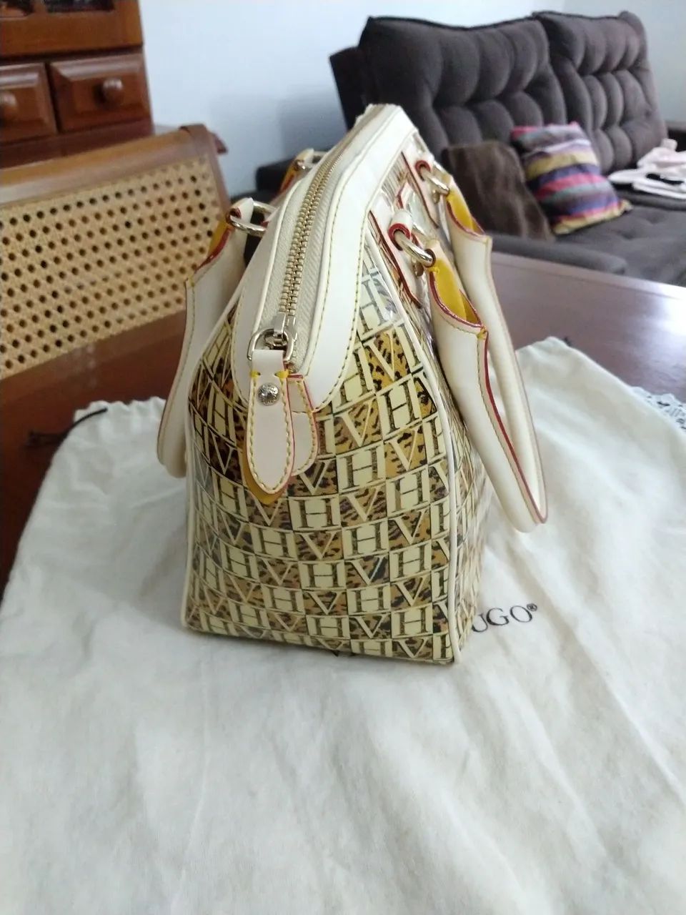 Bolsa Victor Hugo  - Foto 4