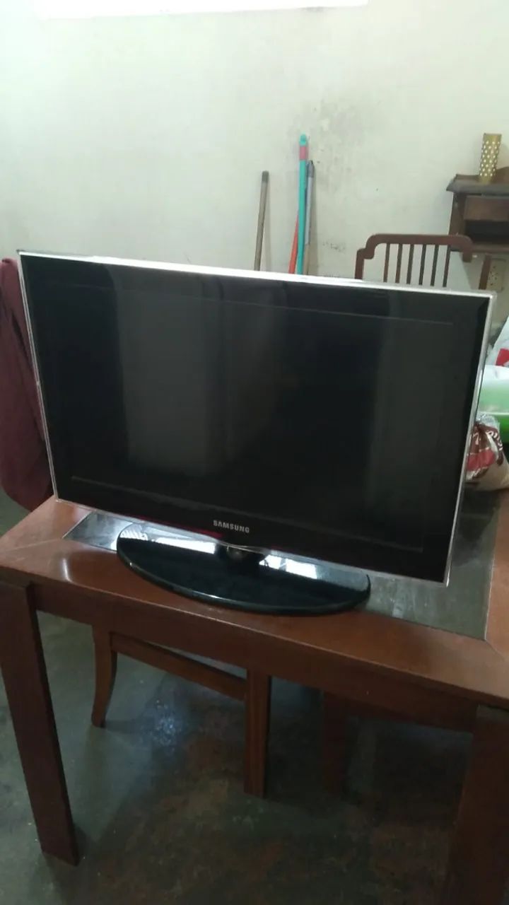 TV Samsung 26 com Fire Stick