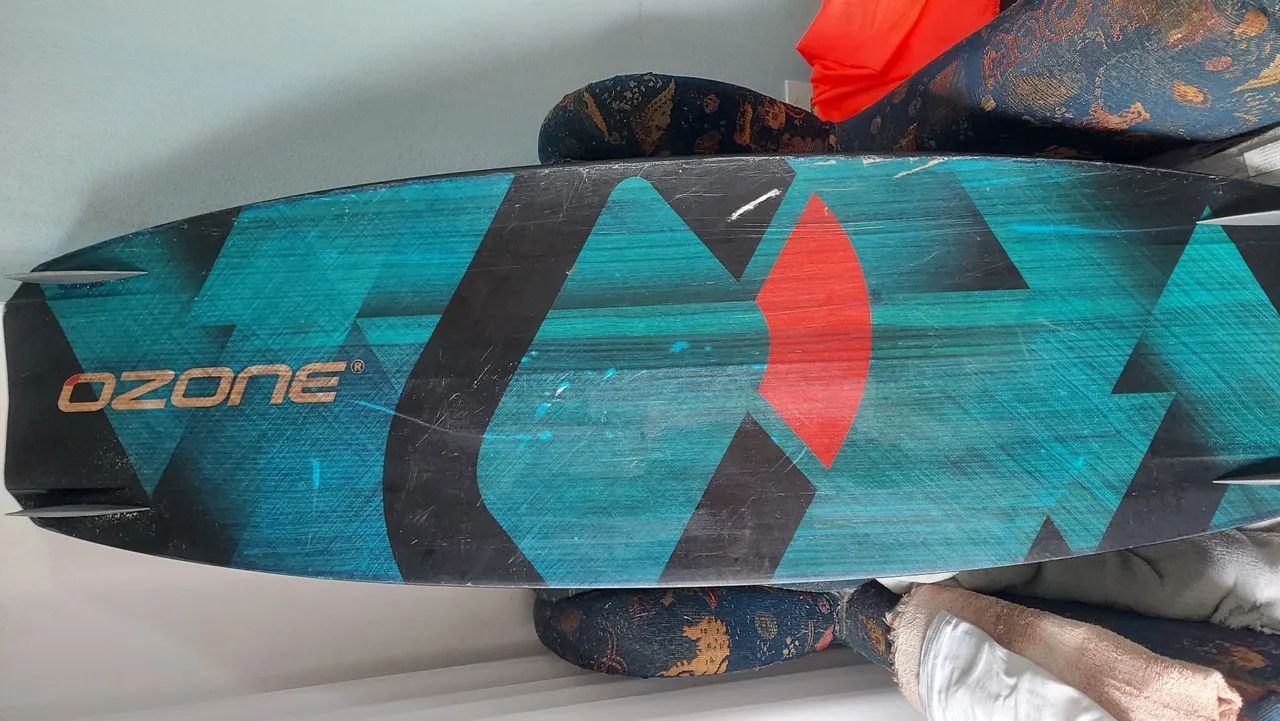 Prancha de kitesurf Ozone code 135cm - Foto 2