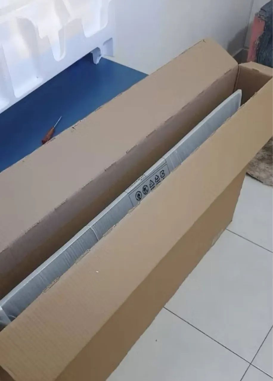 SMART TV SAMSUNG UHD 4K - Foto 2